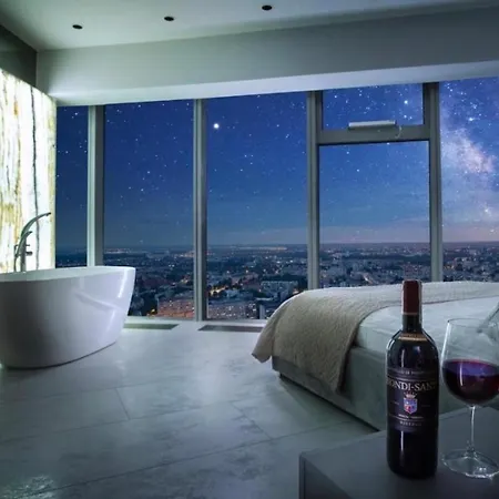 Apartment Hanza Tower Lux Jacusi & Sauna & Pool *