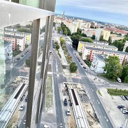 Hanza Tower Lux Jacusi & Sauna & Pool * Szczecin