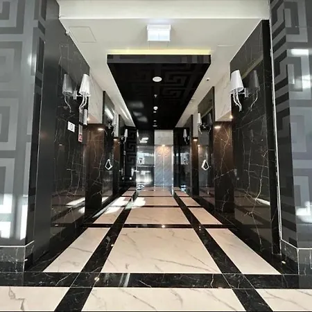 Hanza Tower Lux Jacusi & Sauna & Pool Apartment